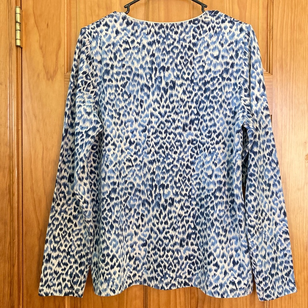 Navy blue leopard print top, Kim Rogers top, Kim Rogers Tee, Size L shirt - Picture 2 of 5